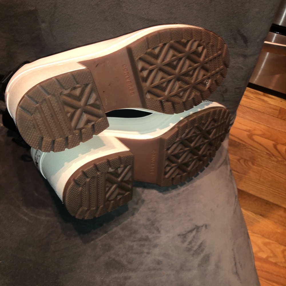 Converse boots